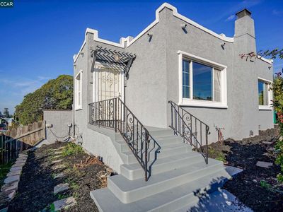 3103 Stuart St, Oakland, CA, 94602