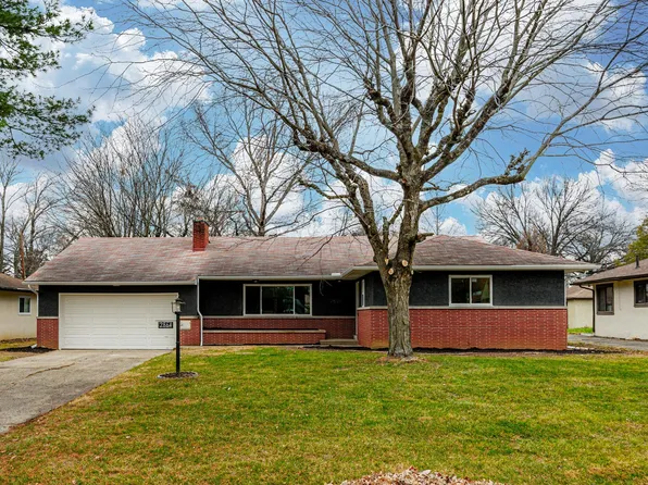 2864 Castlewood Rd, Columbus, OH 43209
