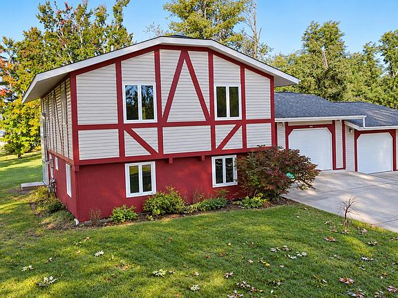 5th image of 4038 Twin Oak Rd