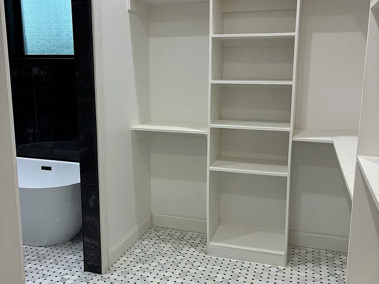 321 Bounding Main St — Photo 12