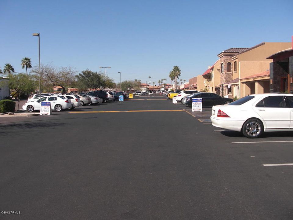 2nd image of 10267 N Scottsdale Rd