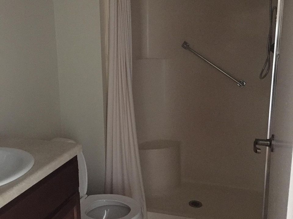 2nd image of 1707 Filmore St APT 1