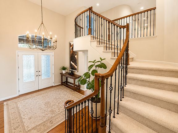 4th image of 11907 E Lake Cir
