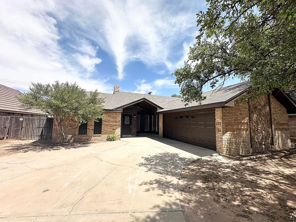 1st image of 2302 Wydewood Dr