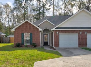 40066 Emerald Dr #A, Ponchatoula, LA 70454