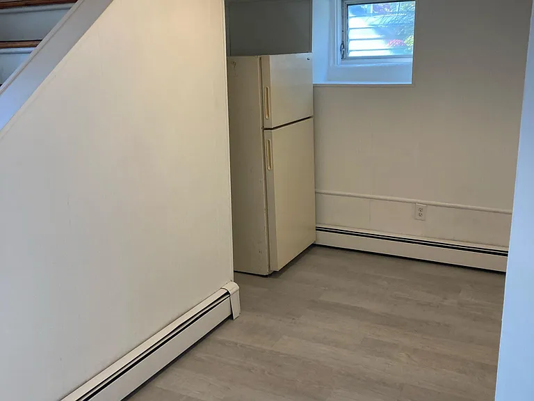 311 Yost Ave #B — Photo 2