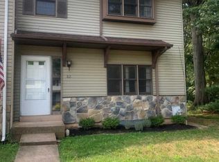 82 Unami Trl, Chalfont, PA 18914