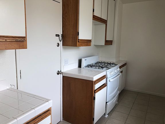 3rd image of 115 S Bundy Dr APT C