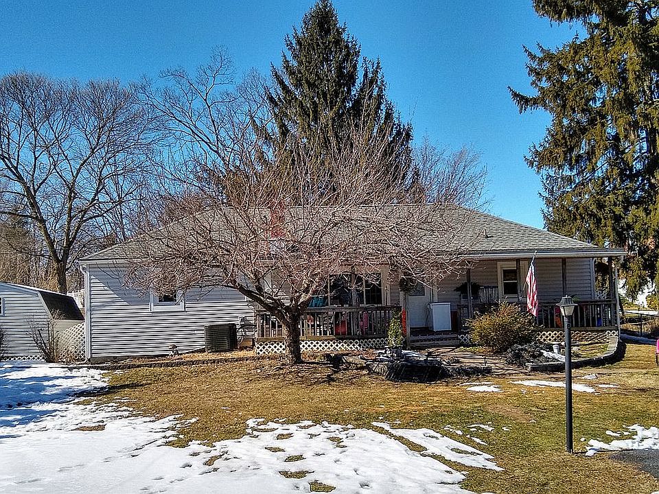 1st image of 385 Silver Spring Rd