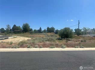 1903 S Beaumont Dr, Moses Lake, WA 98837