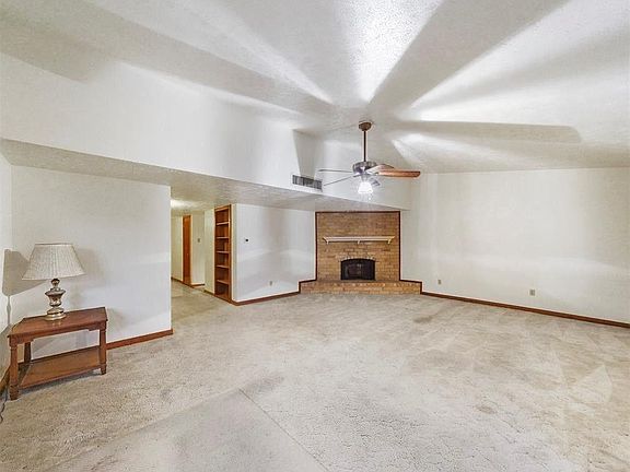 4th image of 4723 Cairnleigh Dr