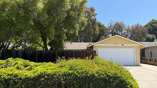 1510 Sierraville Ave Photo 1