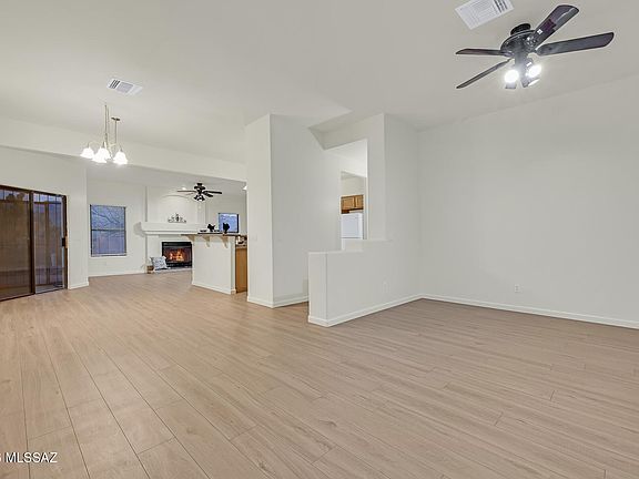 2nd image of 7667 E Park View Dr