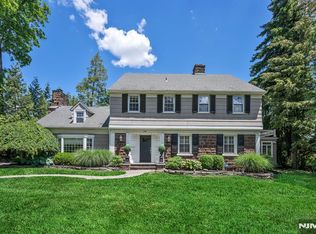 243 Hempstead Rd, Ridgewood, NJ 07450