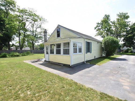 5th image of 38 Murray Ave