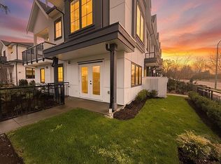 9500 Garden City Rd #9, Richmond, BC V7A2S2