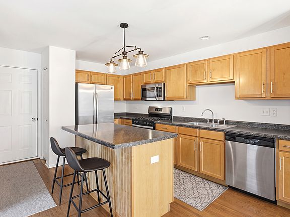 4th image of 11020 Cape Cod Ln