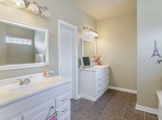 9114 Willow Point Dr, Denham Springs, LA 70726
