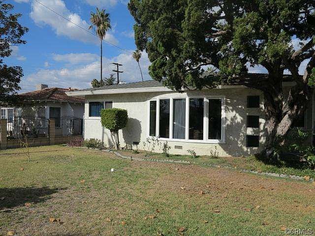 1st image of 1409 E Larkwood St