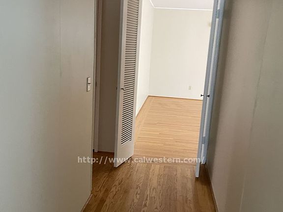 3rd image of 2735 Byron St #0