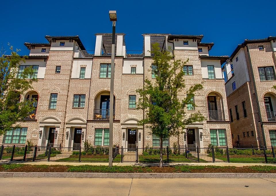 1st image of 720 Sid Rich Dr