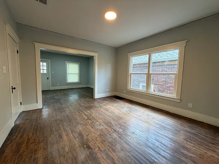3284 Northwestern St #2 — Photo 12