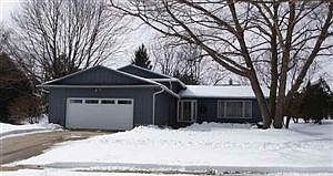 1st image of 2814 Minnetonka Dr