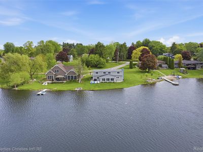 6672 Seth Ct, Clarkston, MI, 48348