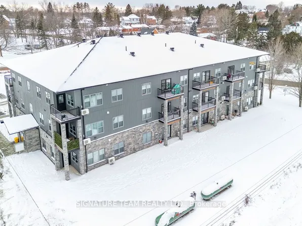 78 Queen St #104, Bonnechere Valley, ON K0J 1T0