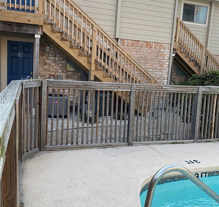 1st image of 15209 Leeward Dr APT A2