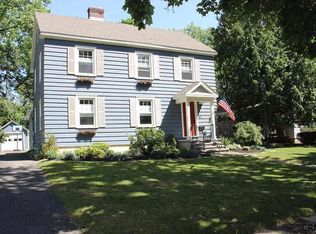 19 Elmwood St, Albany, NY 12203
