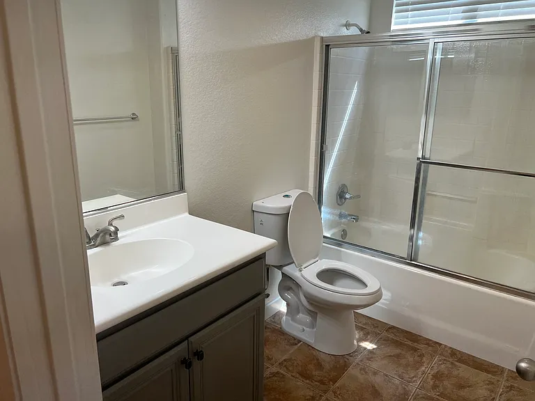 16194 Los Coyotes St — Photo 12