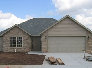 4415 W La Casa St, Springfield, MO 65802