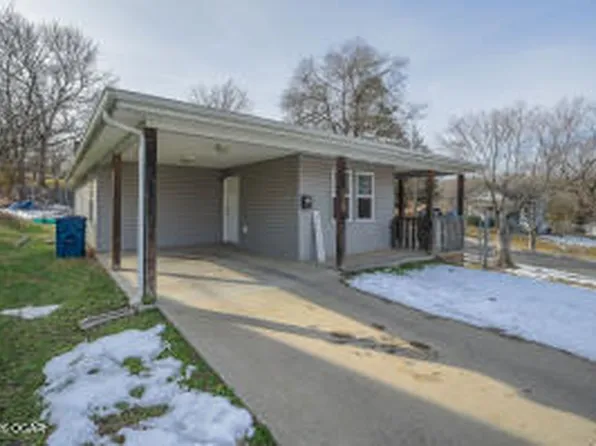 701 S High Street, Neosho, MO 64850