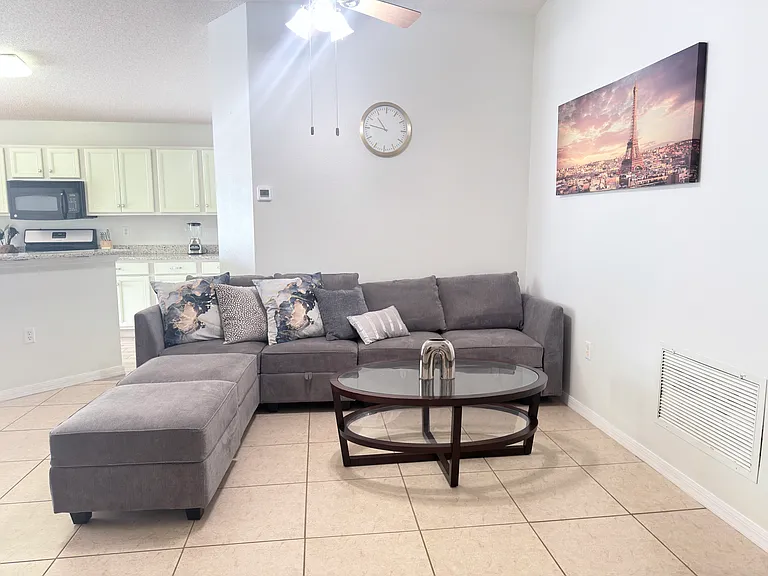 730 Garberia Dr — Photo 11