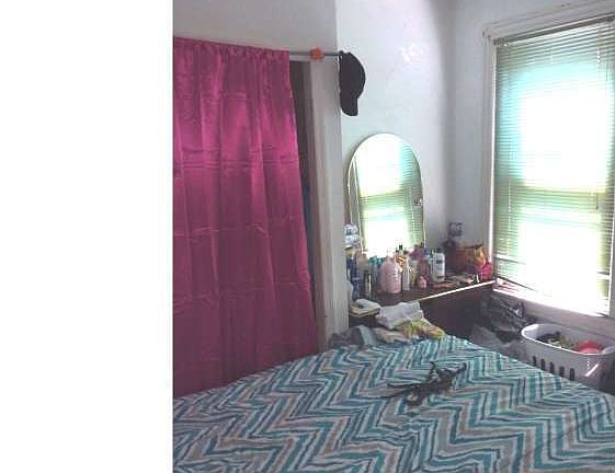 5th image of 612 W Mayfield St