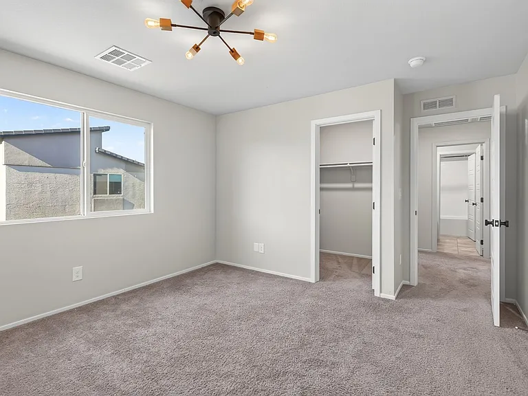 7476 Onyx Star St — Photo 20