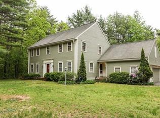 15 Spaulding Ln, Groton, MA 01450