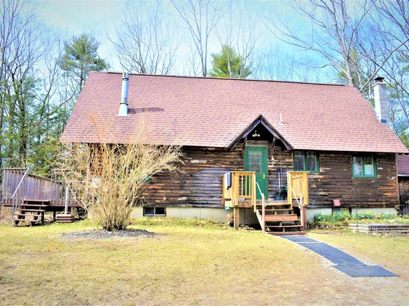 27 Fox Run Road, Poland, ME 04274