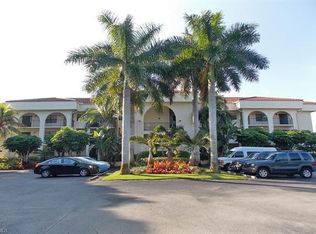 700 Valley Stream Dr APT 201, Naples, FL 34113