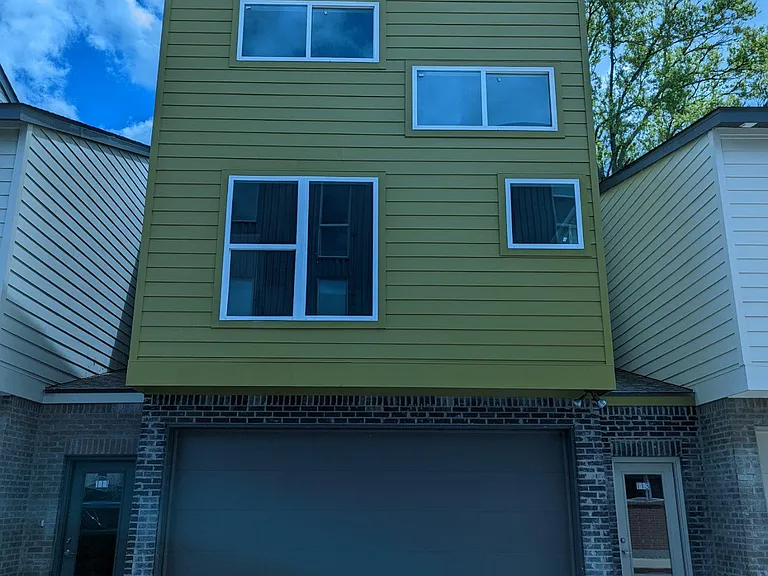 113 Highland Park Ln — Photo 2