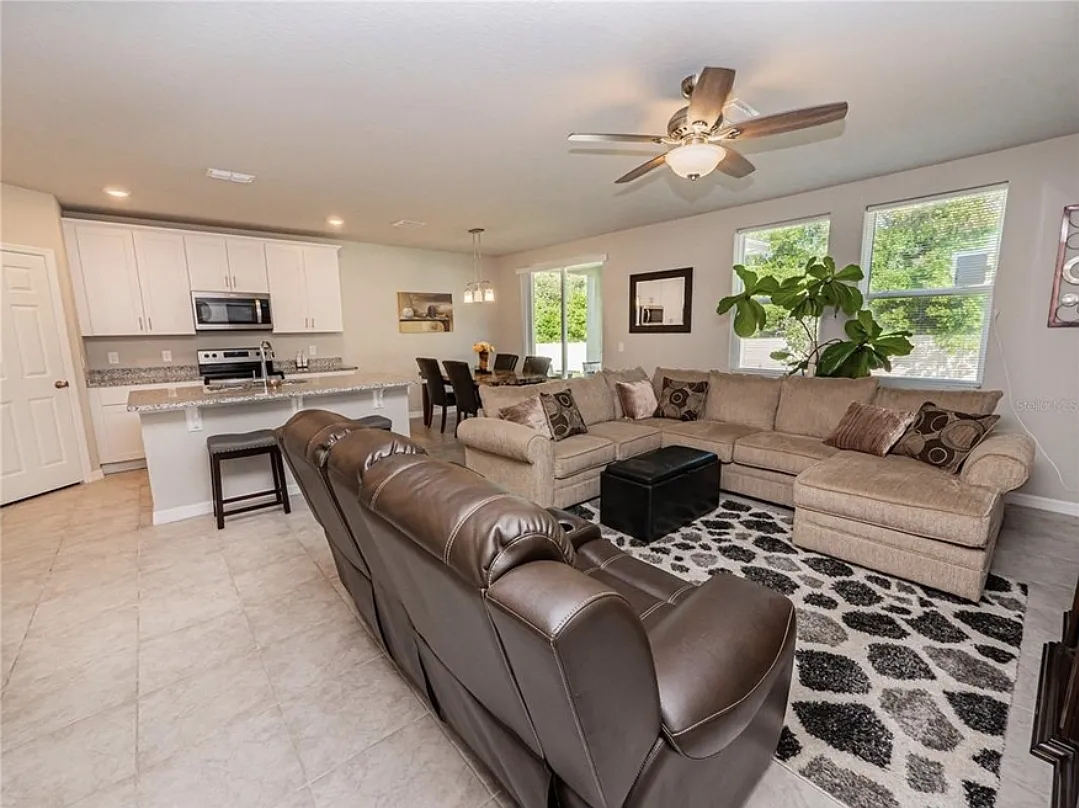 3 bed, 1491 sqft, $2,000 — Photo 3