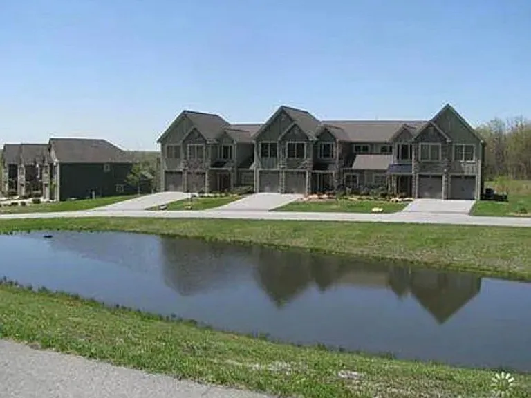 36 Canyon Villa Rd #H — Photo 8