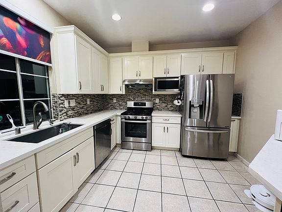 Current-Kitchen