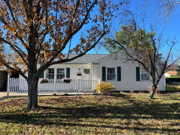 1401 N Truman St, Robinson, IL 62454