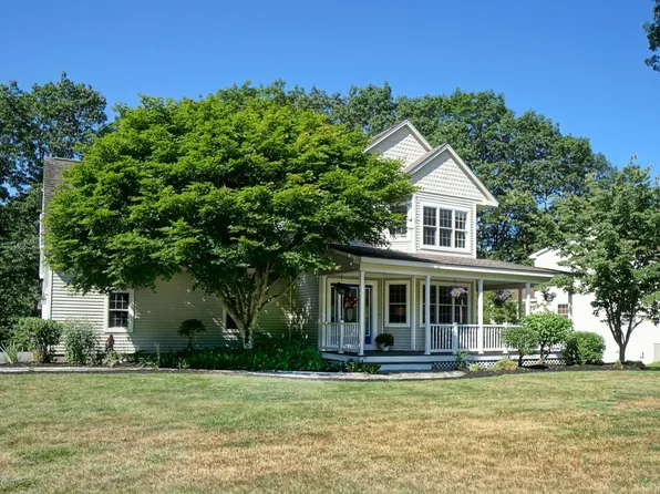 7 Polliwog Lane, Gorham, ME 04038