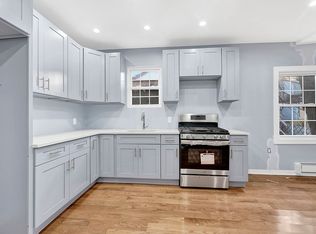 1431 Eggert Pl, Far Rockaway, NY 11691