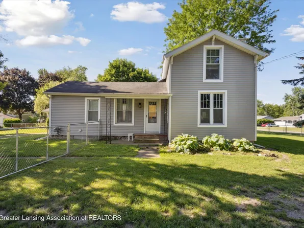 3623 W Willow St, Lansing, MI 48917