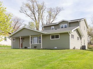 1S565 Nimitz Rd, Oakbrook Terrace, IL 60181