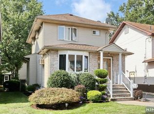 174 Post Ave, Lyndhurst, NJ 07071